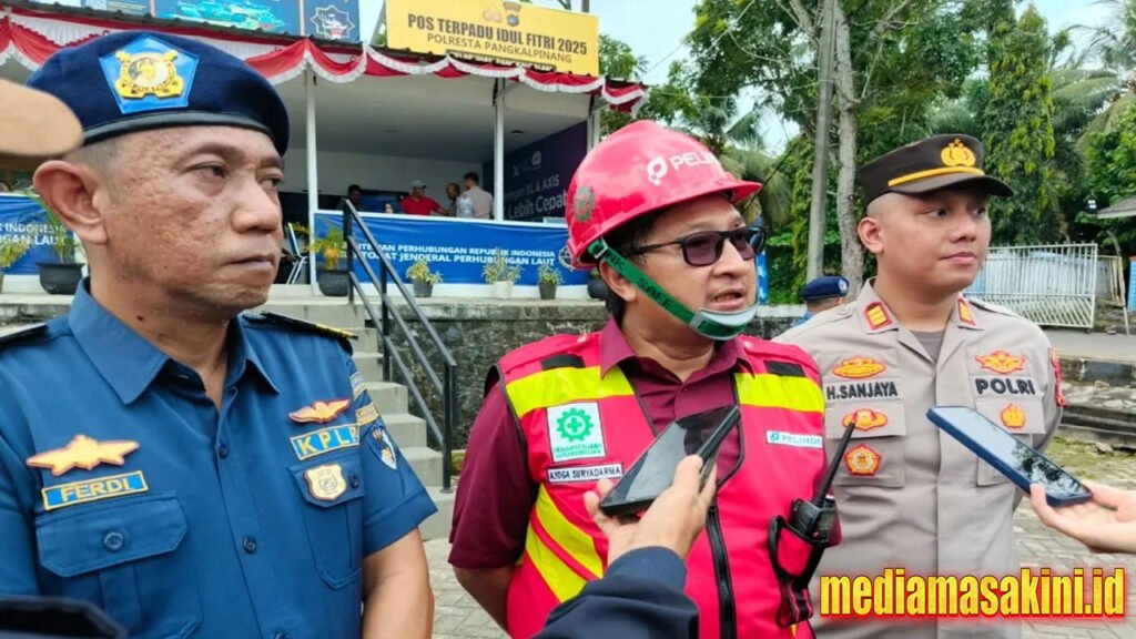Jumlah arus penumpang mudik di Pelabuhan Pangkalbalam babel turun