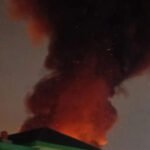 Kebakaran melanda pabrik lilin di Tamansari Jakarta Barat